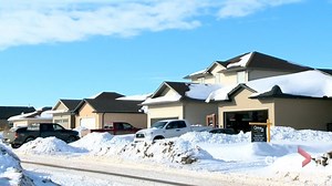 1.4K views | WATCH: A new report shows the housing market in one of Saskatchewan’s major centres is becoming more vulnerable — via Kyle Benning. READ MORE: https://globalnews.ca/news/7527335/regina-housing-market-vulnerable-saskatoon-cmhc/ | Global Regina | Facebook