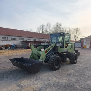 [Hot Item] China Small Slip Loader Multi-Function Diesel Loader Cheap Wheel Loader Mini Skip Loader