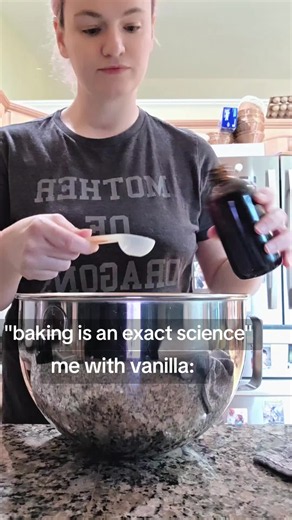 Baking With Extra Vanilla: When To Add More Than the Recipe Calls For