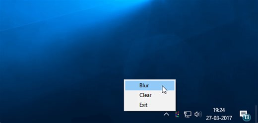 How to make Taskbar transparent or blurred in Windows 11