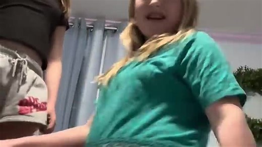 How to do the splits for beginners.mp4