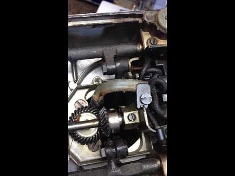 Sewing machine hook timing