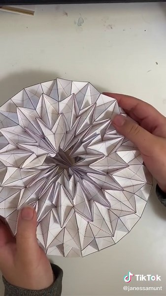 Giant Magic Ball Origami Tutorial | Karagamii