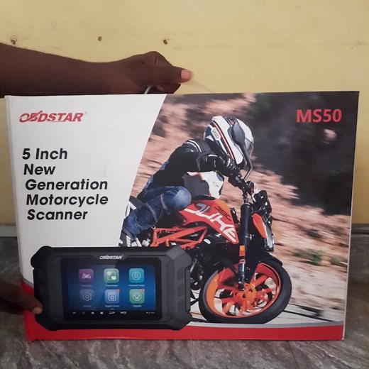 OBDSTAR MS50 Motorcycle Scanner Features: 1. Simple and intuitive menu guidance allows you to quickly master the equipment operation; 2. Provide complete diagnostic functions including fault codes reading or clearing, data stream reading, action test, setting, coding, etc.; 3. Menu Arbitrary selection is more convenient and quick; 4. Record and play back real-time data streams, quickly and accurately locate sensor and component faults; 5. One-Click remote function, OBDSTAR technical staff remote