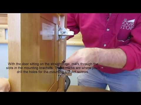 How to hang new cabinet doors on existing cabinets
