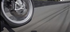 Should You Use The Front Or Rear Brakes On A Motorcycle? Myth Busted | Motorcycle Gear 101