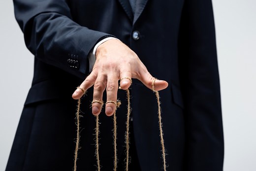 7 Potential Causes Of Control Issues   10 Symptoms You Might Notice