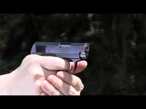コルト M1908 ベストポケット .25口径の自動拳銃 実弾射撃