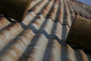 How to paint over rust. Roof coating experts reveal how | Roof Coating Maintenance