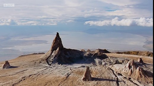 A Perfect Planet S01E01 - Volcano