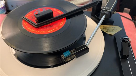 #Zenith made the transition to #BSR record changers after #VM went out of business in 1977. Seems they started purchasing BSR changers before that. This has the Zenith 2G arm design and a white molded platter. Late model all-plastic clear cartridge on this is still in great condition. This is a lower mid-grade model with a one piece platter and without a cueing lever. VM definitely purchased more deluxe models with metal planners and more accessories for their better units. Typical sticky grease