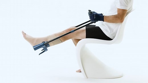 Sigvaris MELANY Donning and Doffing Video for Calf High