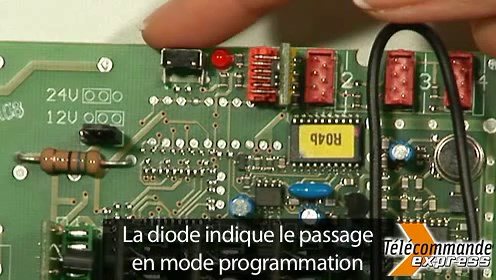 Programmer une télécommande avec le récepteur
