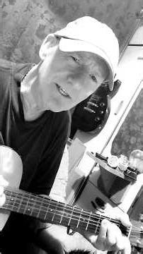 Paradise City - easy guitar tutorial - 3 chords #shorts #acousticguitar #tutorial