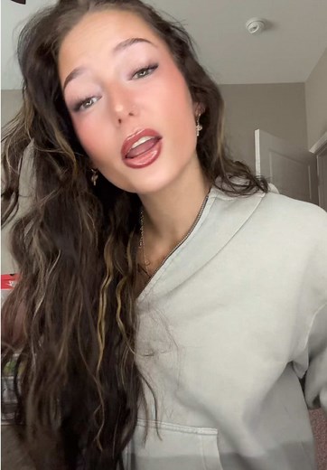 Exploring the Beauty of Slim Thick Redbone Women