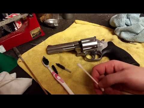 How to Clean Your Revolver (Basic cleaning)