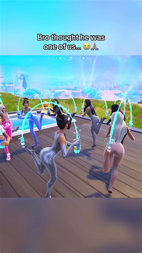 Kim K in Fortnite is so peak 😩🙏🏽 #trending #iplayclaw #fortnitememes #fyp #fortnite