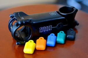 路面からの振動を70%吸収する画期的なステム、Shockstopとは