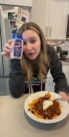 Worth the heartburn 🙌🏼 #chilicheesefries