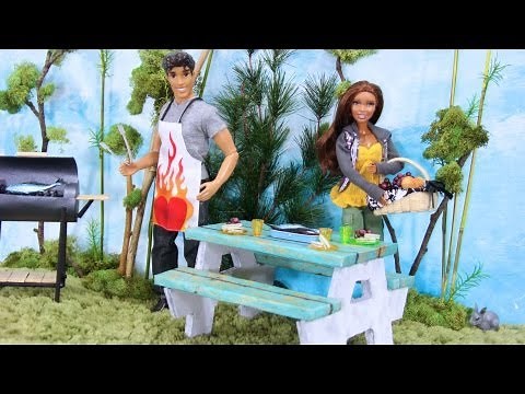 How to Make a Doll Picnic Table - Doll Crafts
