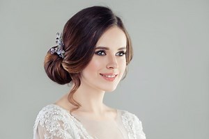 25 Step-By-Step Easy Prom Hairstyles For All Hair Lengths