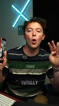 New iPhone Flash Location is Bad 📱🔥 | iPhone 16 Pro Max Camera Problem #iPhone16 #Apple #Tech