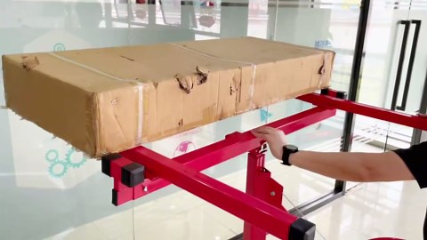 ELOMBR 16FT Drywall Lift Sheetrock Lift, 150LBS Capacity, Drywall Lift Panel Hoist with Telescopic Arm, Drywall Jack Lift with 3 Lockable Wheels for Home Improvement Classic, 4'x16' Panel Size, Red - Amazon.com