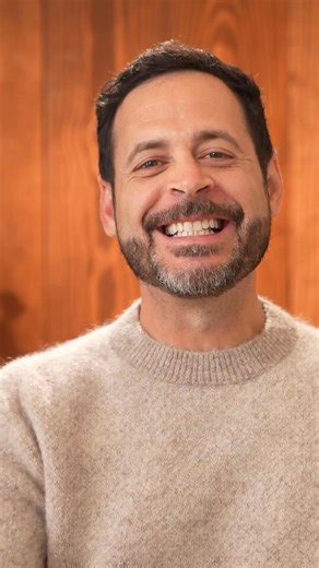 Instantly Fix Any Photo's Light & Color!👇 In this new tutorial, we'll dive into ACR and use its powerful masking techniques to make targeted, non-destructive adjustments. Discover how to apply a radial gradient for localized warmth and use linear gradients for subtle vignetting. https://phlearn.com/tutorial/correct-color-and-exposure-in-photoshop/ Photoshop Tutorial | Photo Editing | Color Correction | Exposure Correction | PHLEARN