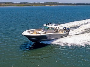 The Ultimate 2025 Boat Buyers Guide | Boating Mag