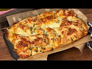 The Easiest Garlic Butter Cheese Bread – It Melts in Your Mouth!