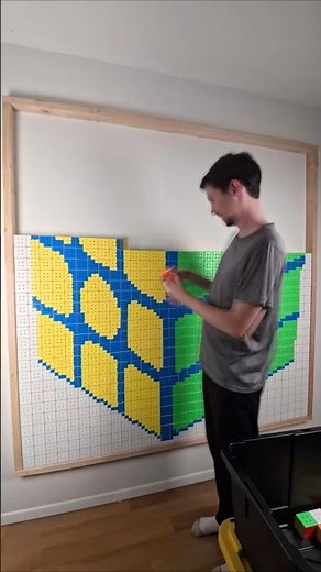 I built a Rubik's Cube out of 1,000 Rubik's Cubes.