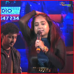 72K views · 1.6K reactions | Laiia Main Laila VS Haseeno Ka Deewana || LivebSinging By - Shreya Dutta | Sm Studio Live | Facebook