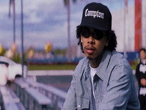 Eazy-E ng pinas? Shot on iphone 🎬🎲🎲 In frame: Paul N Ballin | Louie Ong