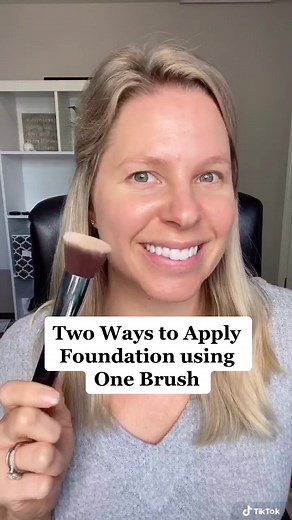 Best Way to Apply Foundation with a Brush