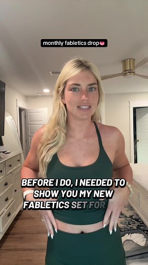 Fabletics Monthly Drop: Green Workout Set Review