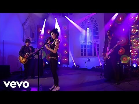 Amy Winehouse - Me & Mr. Jones (Live at Other Voices, 2006)