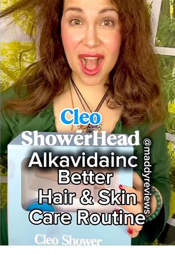 Cleo Showerhead is amazing, @Alkavida https://alkavidainc.com/discount/MADDYREVIEWS-15?redirect=/ Use Coupon Code MADDYREVIEWS-15 for a Discount on your very Own ----- Here I show you how to use it and what it looks like , and my Before and after look Elevate Every Rinse into Ritual with this amazing Cleo Showerhead, which protects your hair and skin from chemicals found in hard water and other chemicals. This helps heal your haircare and skincare and makes your beauty products work better! Say 