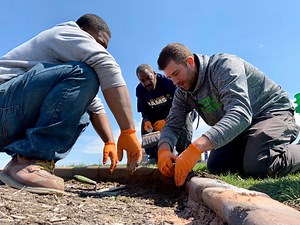 Harpten Curbing Machine | Curb Depot
