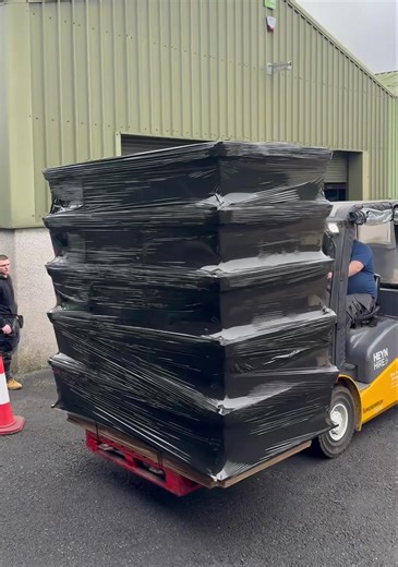 4.9K views · 11 reactions | The last of the 20 NEW “Optima Classic” pool tables arriving with us this week for the Northern Ireland Special Pool Association “Festival of Pool” competition starting Tuesday 28th October  #baizecraft #pooltablesireland #pooltablesnorthernireland Nipa Pool | Baize Craft | Facebook