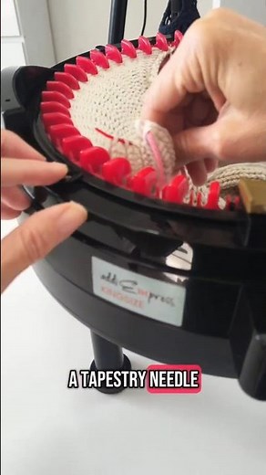 DIY Scarf with hood Tutorial for ADDI knitting machine #circularknittingmachine #knits #diy