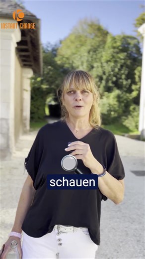 Müde von Coachings, die nur an der Oberfläche kratzen? Mit INSTANT CHANGE gehst Du tiefer: Die Methode verbindet emotionale, mentale und energetische Ebenen und sorgt für sofort spürbare Durchbrüche. Damit erzielst Du echte Ergebnisse, die Deine Klienten nachhaltig begeistern – und Du profitierst von mehr Empfehlungen, besseren Testimonials und einem höheren Stundensatz. Über 75.000 Anwender und 8 Jahre Entwicklung sprechen für sich. Sichere Dir jetzt den Zugang zum kostenfreien Training und ler