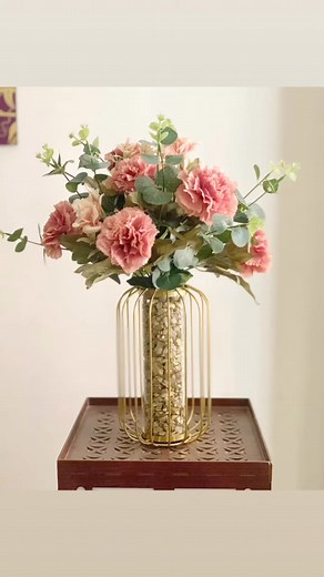 1.1K views · 4 comments | Flowers can innovate any place when you take it to your home. can create a lovely smile to our special ones. Available now .... whatsApp 01274000590 | Choco Echo | Facebook