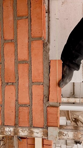 3.9K views · 40 reactions | How To Lay Bricks tricks For Beginners Using a line隣 | Bricklayer | Facebook