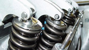 Video: How to Properly Install Valve Springs - OnAllCylinders