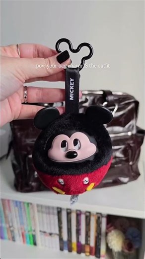 Why is the sound of jangling keychains so satisfying? ✨️#bagoftheday