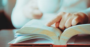 15 Must-Read Material Science Books 2025