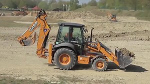 The first “Close Up To Case” clip on our Backhoe Loaders is now available. Don’t miss the chance to see it and discover all the features of the Case Backhoe Loader’s engine! To find out more: www.casece.com/en_sea/ | CASE Construction Equipment