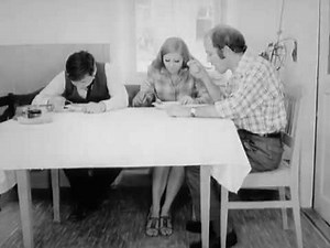 scene from fassbinder's katzelmacher