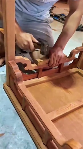 Mortise and tenon table leg installation
