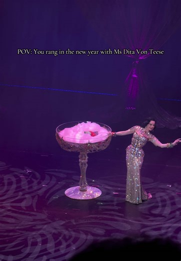 Dita Von Teese Burlesque Show Highlights and Performances